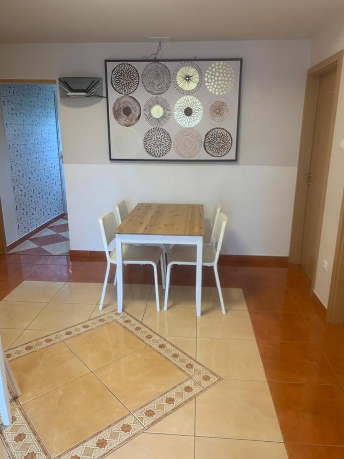 Gabor Aron Apartment Hajdúszoboszló Extérieur photo