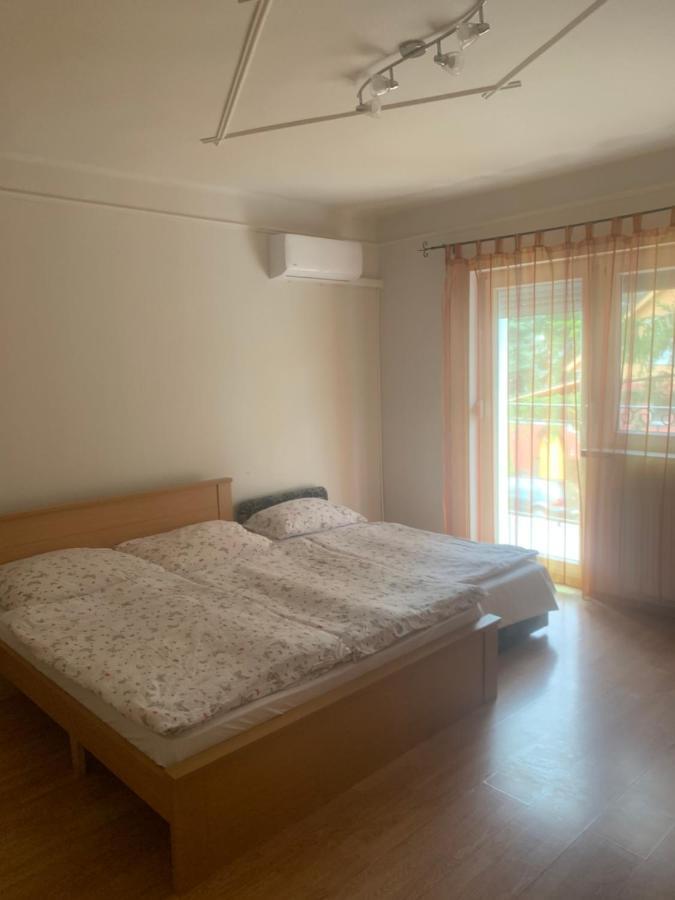 Gabor Aron Apartment Hajdúszoboszló Extérieur photo